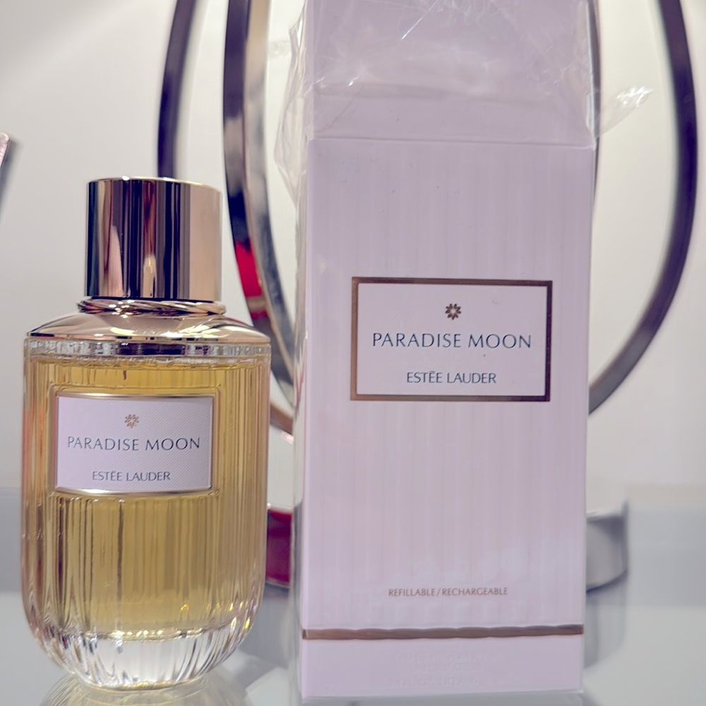 Estée Lauder Paradise moon luxury fragrance